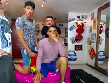 Nude man sextwinksx image #3747376