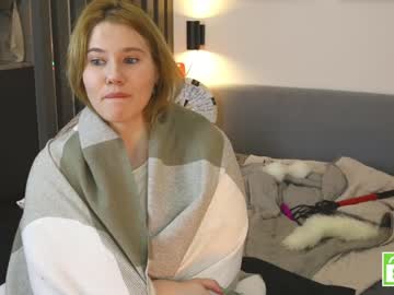 Nude girl girl_u_never_met image #3703907