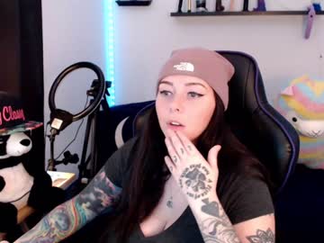 Nude girl bigtittedtattedlesbian image #2823140