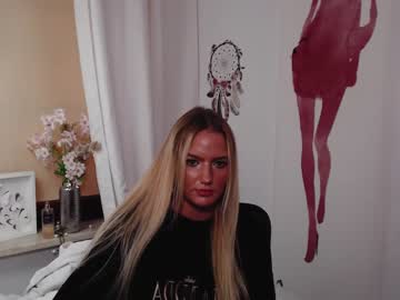 Nude girl shy_zorii image #1472257