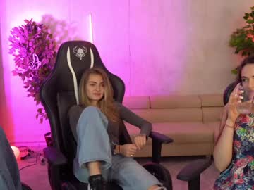 Nude couple kira0541 image #4625785