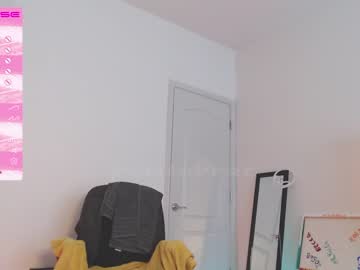 Nude girl petitebrat image #4692172