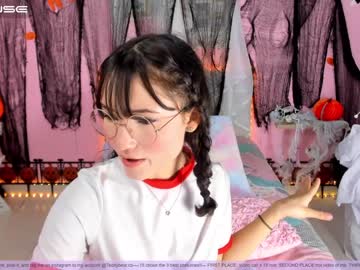 Nude girl little_effy18 image #2902281