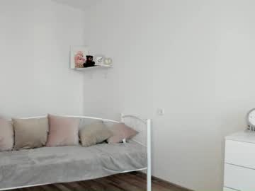 Nude girl vi_vi_an image #4718424