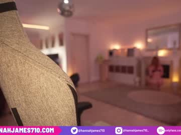 Nude girl hannahjames710 image #1037807