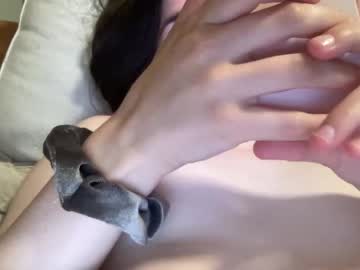 Nude couple onlykissesfans image #1993799