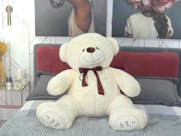 Nude girl nelliecross image #2408405