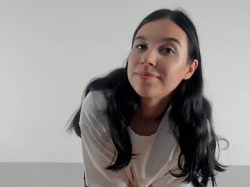 Nude girl sixkiks image #4014829