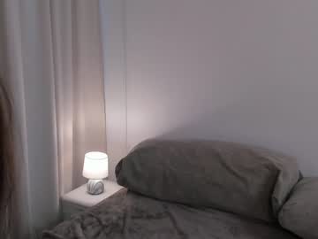 Nude girl peek_in_my_window image #6328494