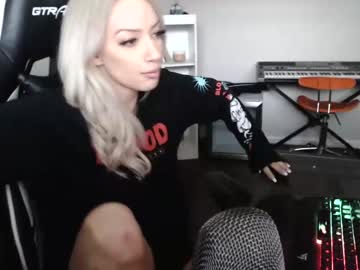 Nude girl miss_bee image #605851