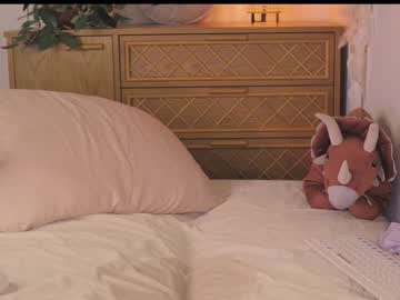 Nude girl meadowthayer image #2666373