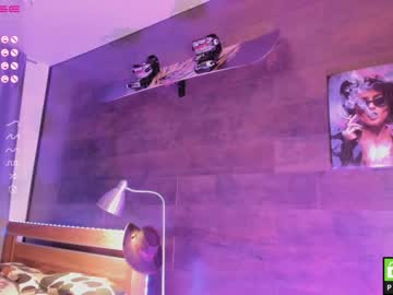 Nude girl yolandabertha image #4074710