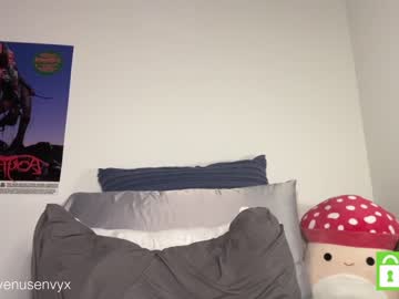 Nude girl venusenvyx image #4014585