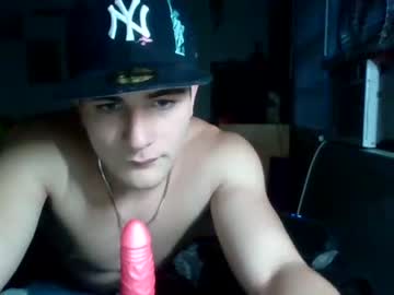 Nude man liam_gordineer image #4506436