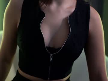 Nude girl emilybatee image #6451118