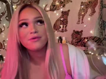 Nude girl ari_02 image #6470760