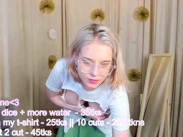 Nude girl joyce_coy image #3768409