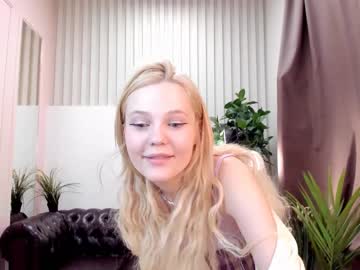 Nude girl alien_kitty_ellie image #2399738