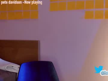 Nude girl hollyextra image #2133673