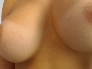 Nude girl eat_mee_out image #2842571