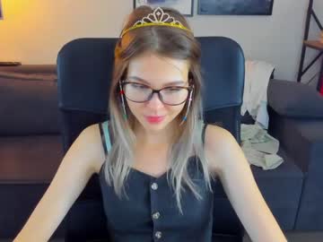 Nude girl lisa_roses image #3314072