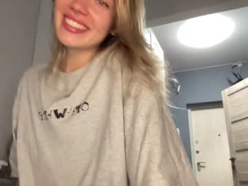 Nude girl angel_from_sky image #5146411