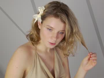 Nude girl aksinya_carter image #6196332