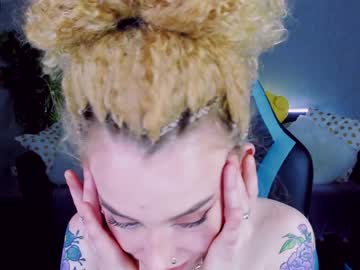 Nude girl sedwunder image #2106966