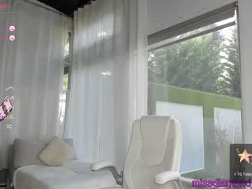 Nude girl miss_diamond__ image #5290217