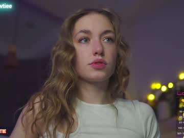 Nude girl _taylor_swift image #3898233