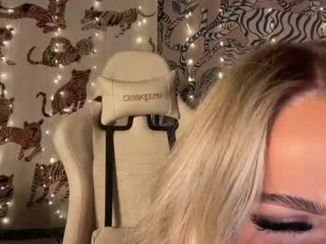 Nude girl ari_02 image #5698556