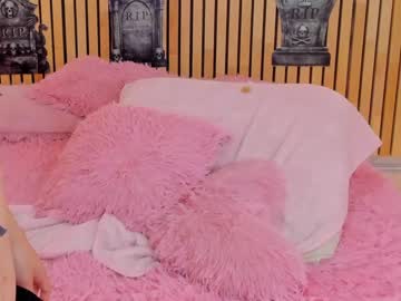 Nude girl little_effy18 image #5447917