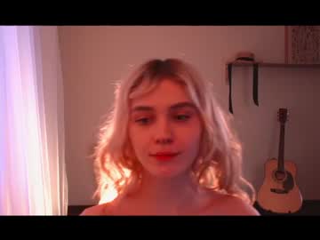 Nude girl luna_ai image #1846643