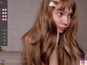 Nude girl bzzzme image #5711105