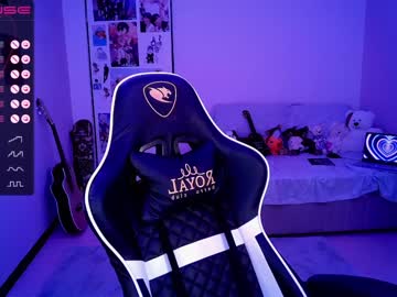 Nude girl _b_a_n_s_h_e_e_ image #4248130