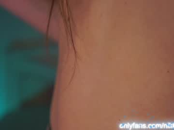 Nude girl angels_kiss image #600697