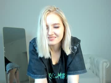 Nude girl oliviabr0wn image #3107277