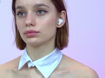 Nude girl shycinderella image #827341