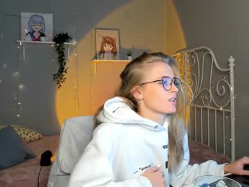 Nude girl linellali image #2476512