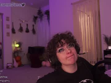 Nude girl evelynpiers image #3034556