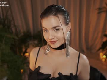 Nude girl excitease image #5443473