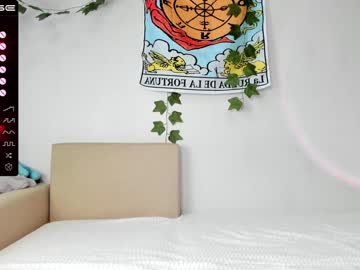 Nude girl shycinderella image #3995919