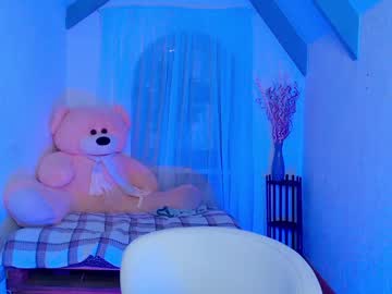 Nude girl littlee_kit1y image #2671080