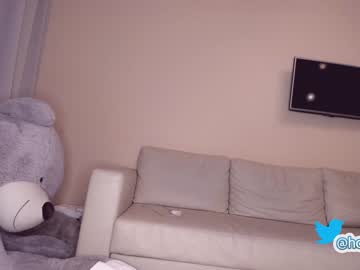 Nude girl hollyextra image #28073