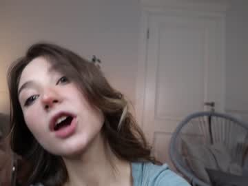 Nude girl mia_elfie image #6698612