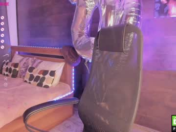 Nude girl yolandabertha image #4047286