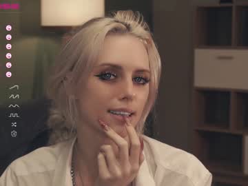 Nude girl audreycarvin image #6454006