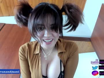 Nude girl vanandjuani image #3380662