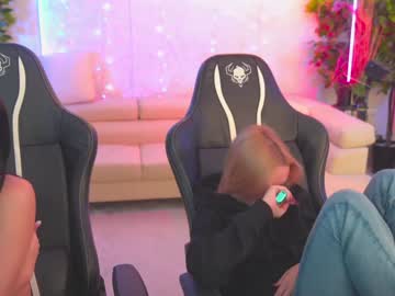 Nude couple kira0541 image #5325809