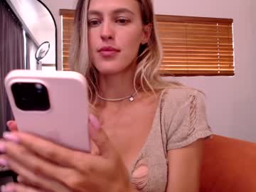 Nude girl sweetboobss1 image #3986356